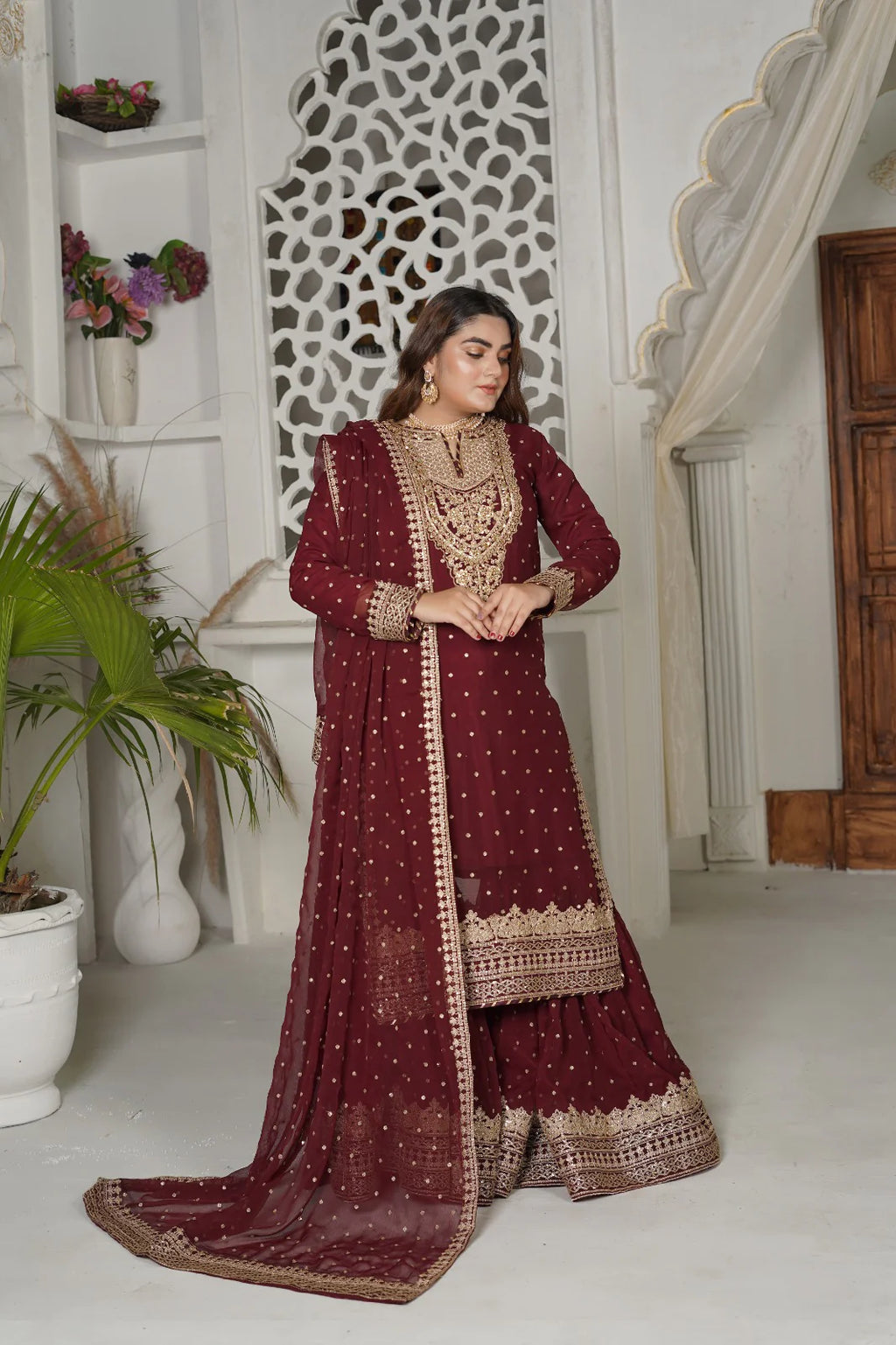 Fiona Ensemble | SS-1033 – Mehron Gharara Set by Sundar Stitch