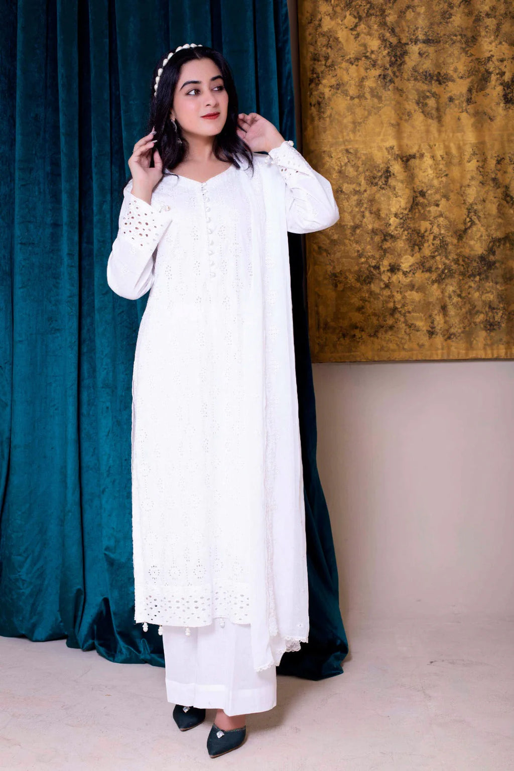 LUNAR LUXE | SS-1002 – Elegant Schiffli Kurta Set