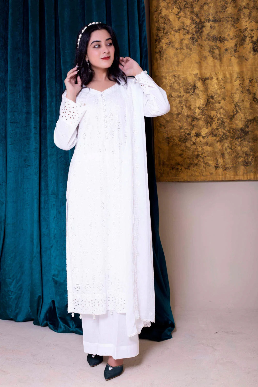 LUNAR LUXE | SS-1002 – Elegant Schiffli Kurta Set