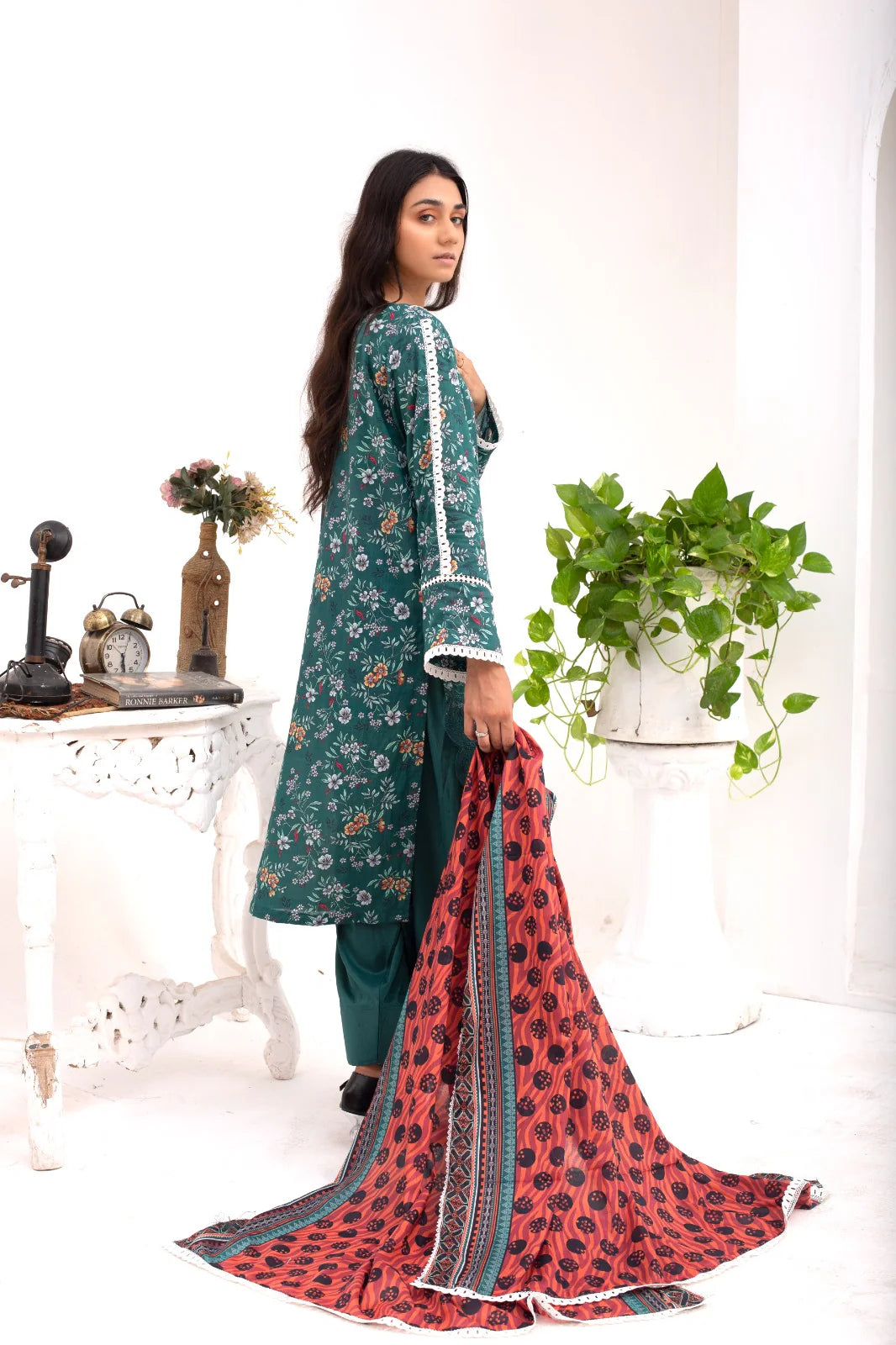 ROSE REVERIE | SS-1010 – Green Lawn Patchwork Kurta Set