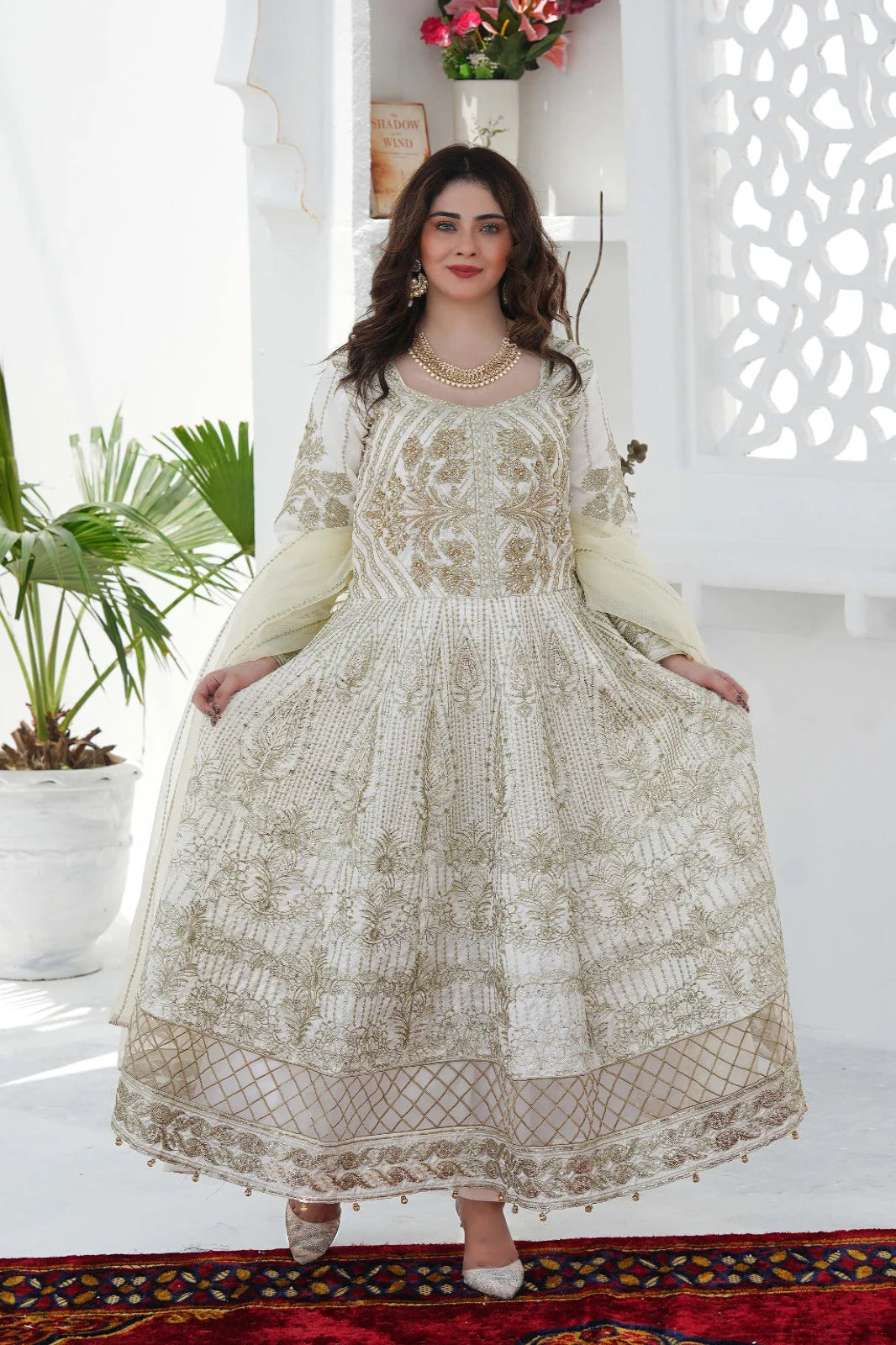 GUL-O-GULZAR | SS-1028 – White Maxi ✨